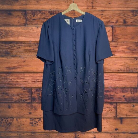 Karin Stevens Navy Blue Dress with Embroidered Details - Picture 1 of 6